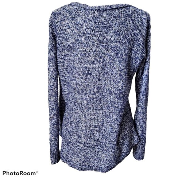 American Eagle Blue and White Knit Sweater - Picture 3 of 5